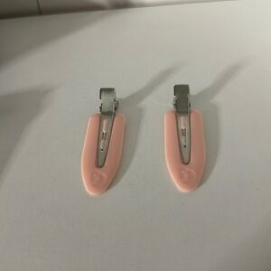 Glossier Hair Clips